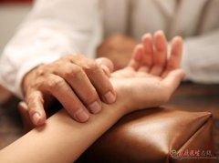 阴虚阳虚如何区分？症状舌象脉象全解析与自我判断指南