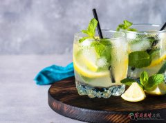 三白饮清热解暑功效存疑，成分不确定需谨慎使用