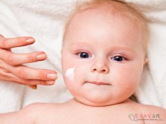 宝宝感冒用艾灸贴？先搞懂4个穴位+3个安全原则