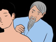 刮痧腰痛别怕肾亏 科学保健又安全