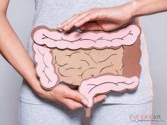 盗汗与大肠湿热如何辨别？中医辨证解析虚火扰阴的关联